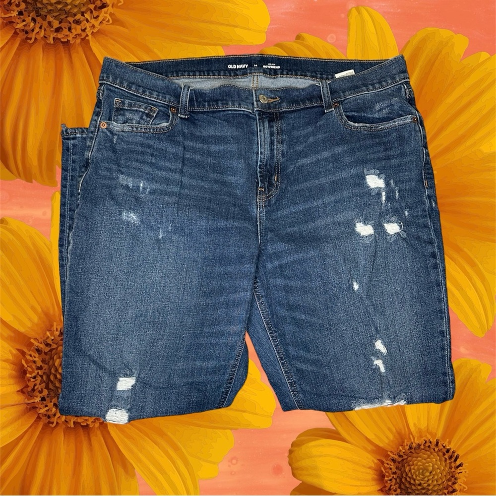 Old navy mid rise boyfriend jeans size 14